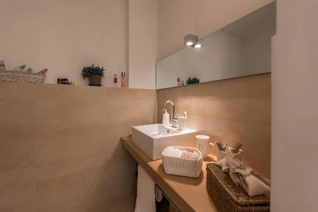 New Cosy Apartment Near To Petruzzelli Theatre Bari