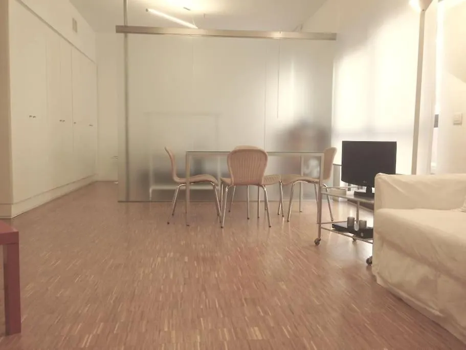 New Cosy Apartment Near To Petruzzelli Theatre Bari İtalya
